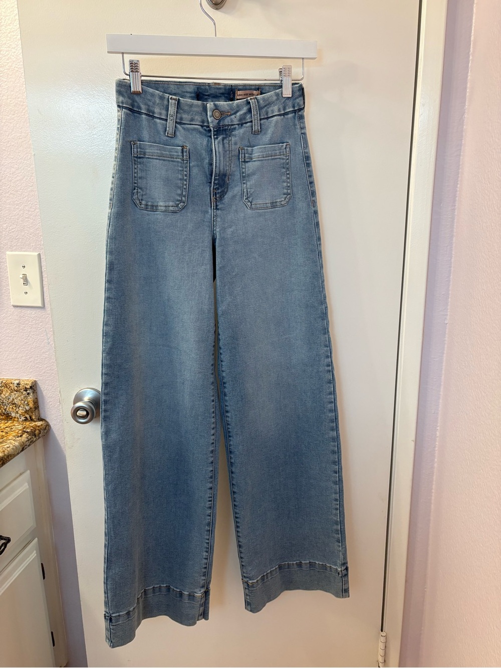 Wide Leg Front Pocket Women's Jeans - Light Blue